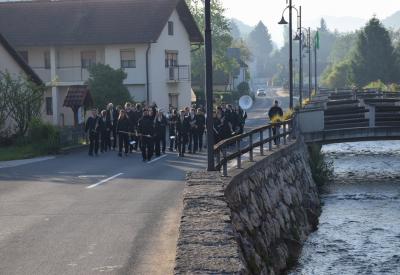 image02