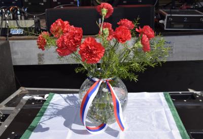 image02