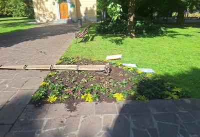 image02