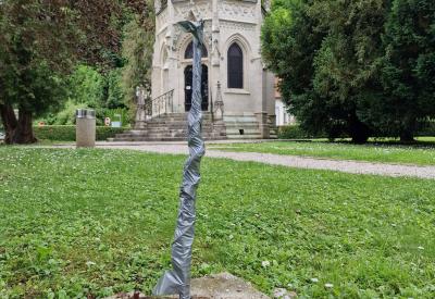 image02