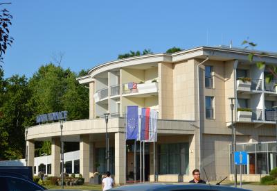image02