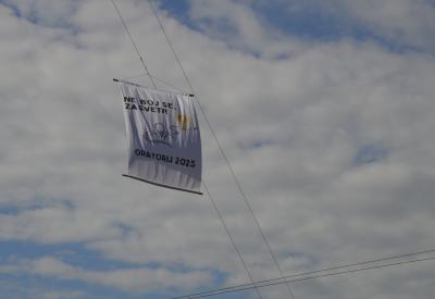 image02