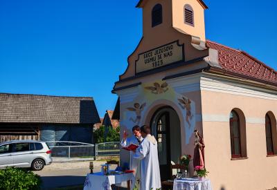 image02
