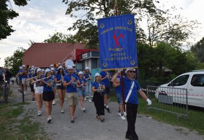 image02