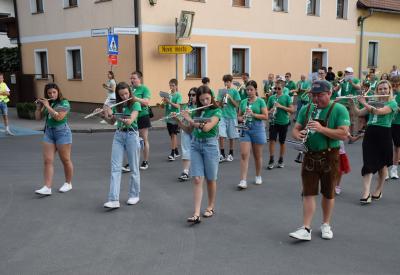 image02