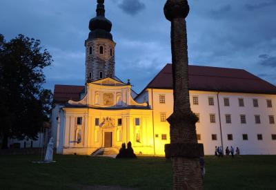 image02