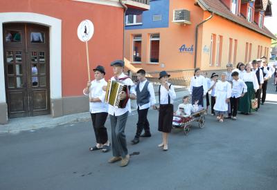 image02
