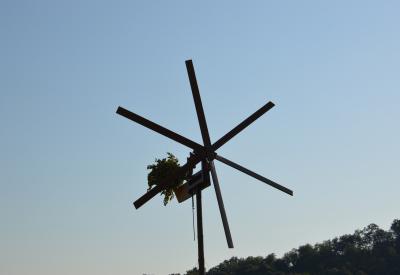 image02