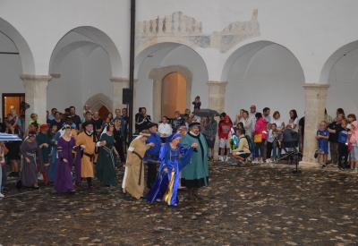 image02