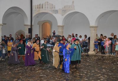 image02