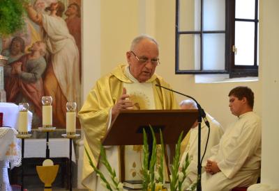 image02