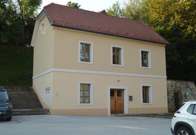 image02
