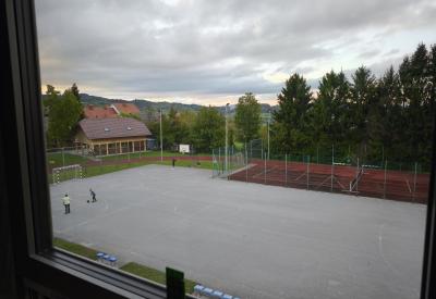 image02