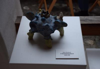 image02