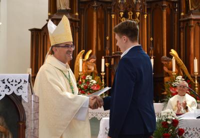 image02