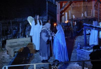 image02
