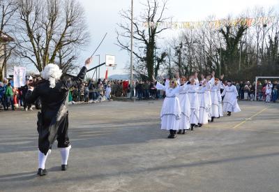 image02