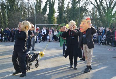 image02