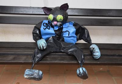 image02