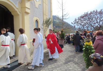 image02