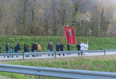 image02