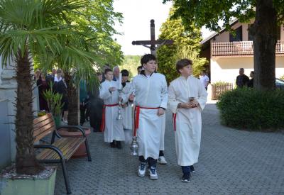 image02