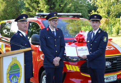 image02