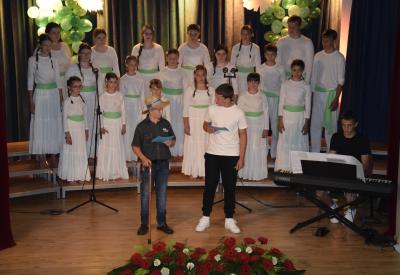 image02