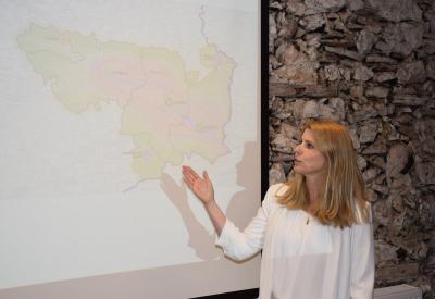 image02