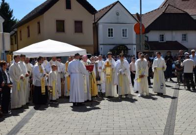 image02