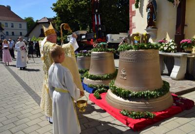 image02
