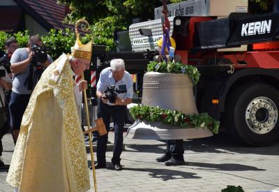 image02