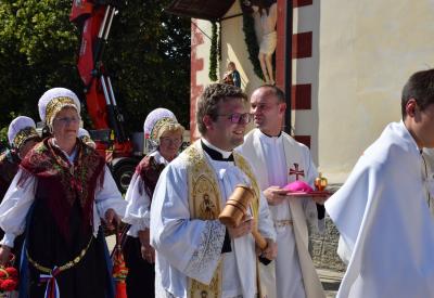 image02