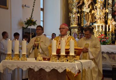 image02