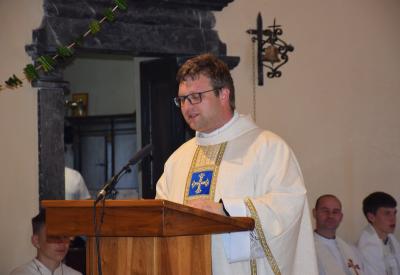 image02