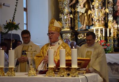 image02