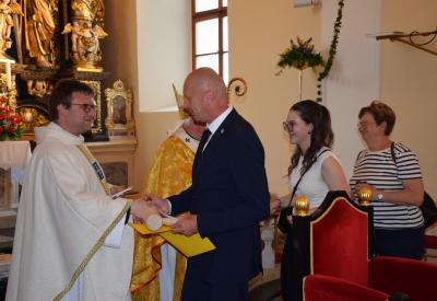 image02