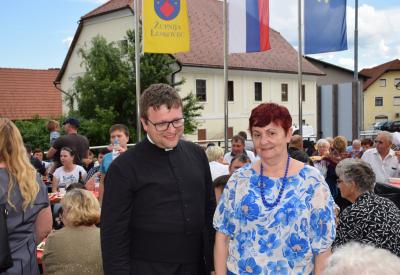 image02