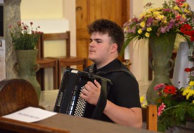 image02