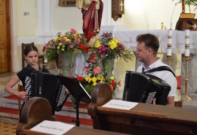 image02