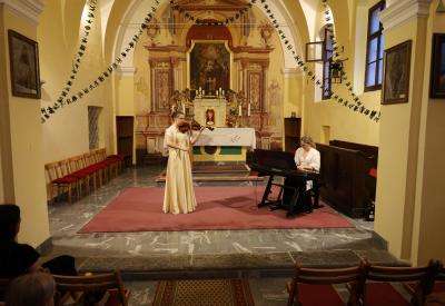 image02