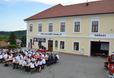 image02