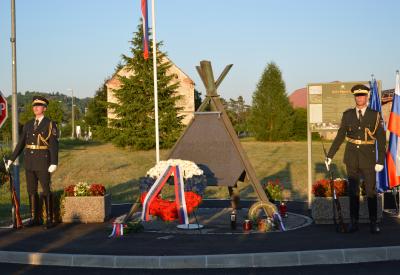 image02