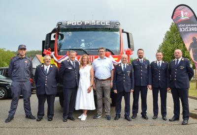 image02
