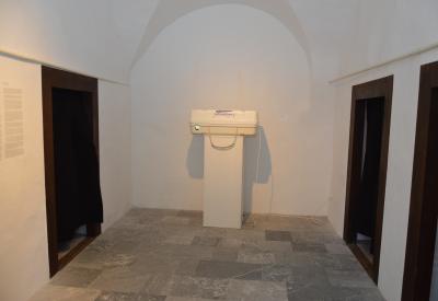 image02