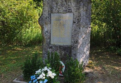 image02
