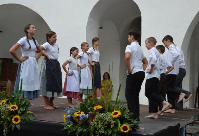 image02