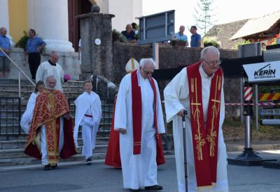 image02