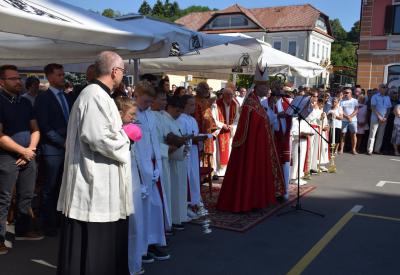 image02