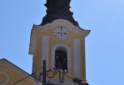 image02